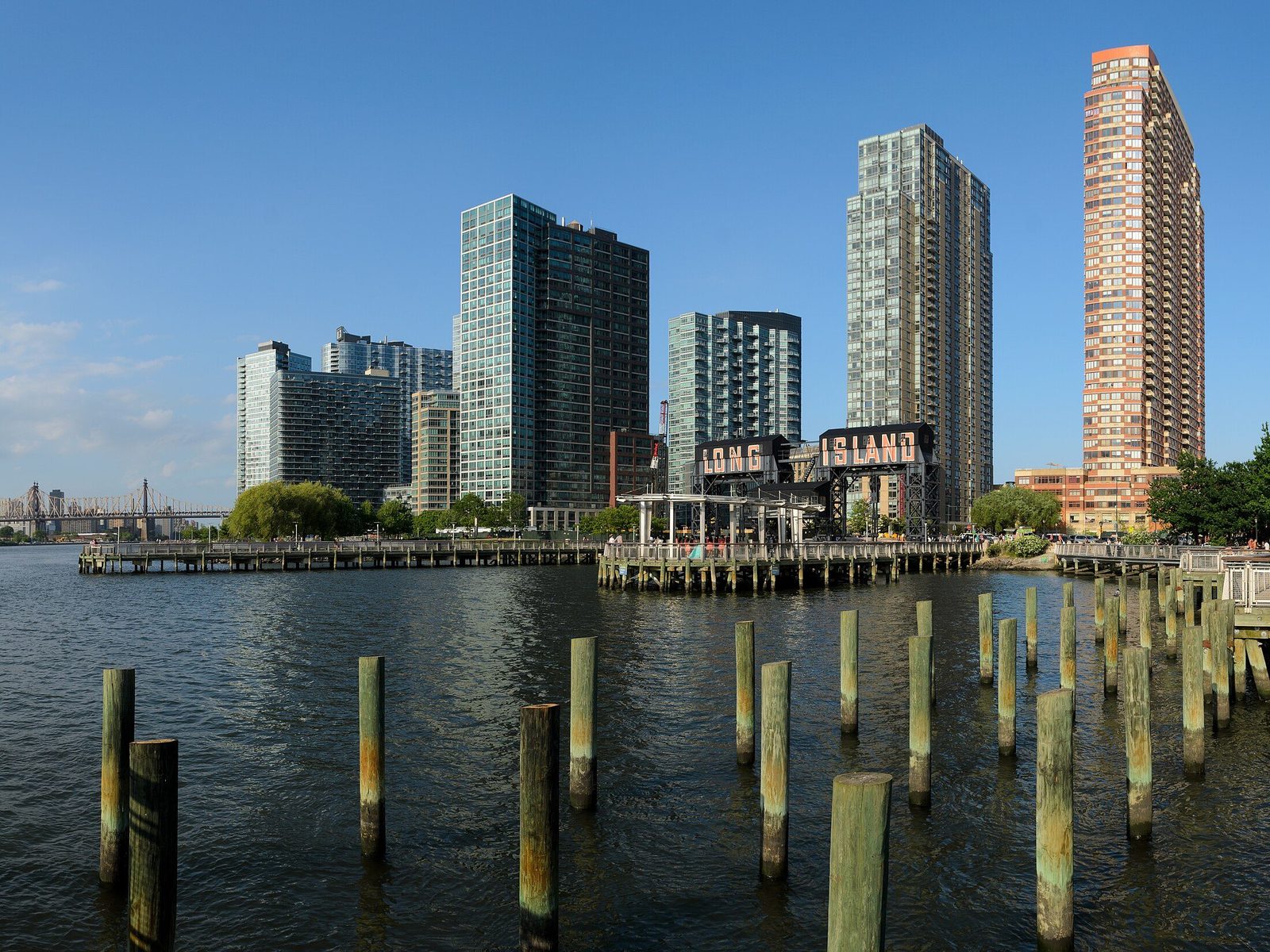 Long Island City from the East River, a panorama